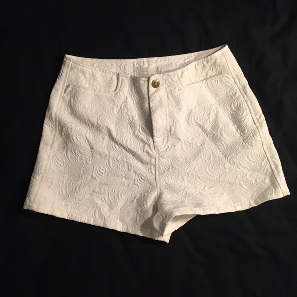 High Waist UO White Shorts Size 2